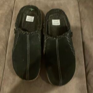Earth origins women’s shoes lightly worn size 10